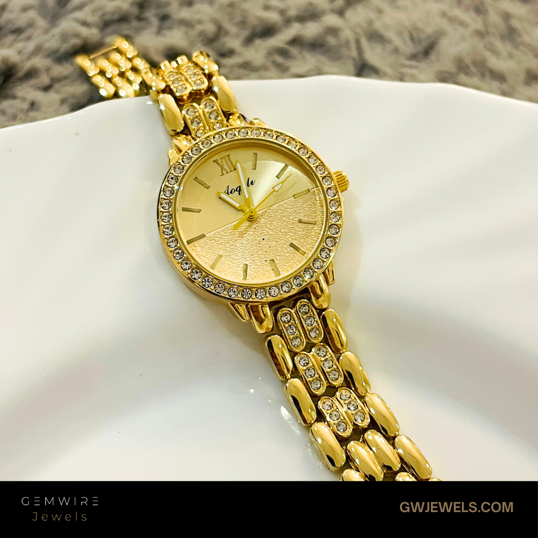Forever Golden – Luxe Round Watch for Women | GEMWIRE Stylish Chain ...